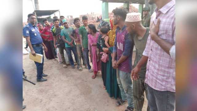 ইটভাটায় শ্রমিকদের আটকে রেখে নির্যাতন, উদ্ধার করল সেনাবাহিনী 