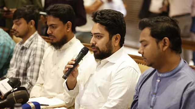 আরেকটি ফ্যাসিবাদ, স্বৈরতান্ত্রিক ব্যবস্থা বাংলাদেশে আসবে না: নাহিদ