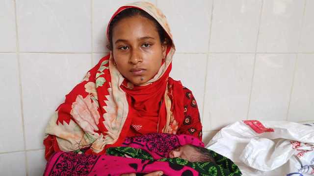 বেলীর অভাবের ঘরে আলো হয়ে এলো ফুটফুটে ছেলে