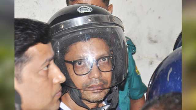 কারাগার থেকে শীতের সোয়েটার হারিয়ে যাওয়ার অভিযোগ পলকের