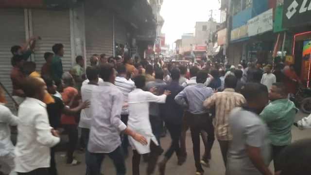 বিএনপি সমর্থিত শ্রমিকদের হামলায় এনসিপির শ্রমিক সমাবেশ পণ্ড