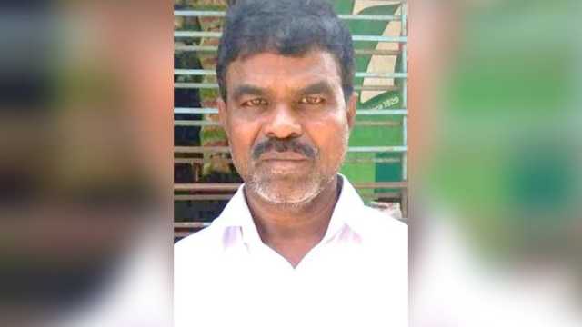 রেললাইনের পাশে পড়ে ছিল ব্যবসায়ীর মাথাবিচ্ছিন্ন লাশ