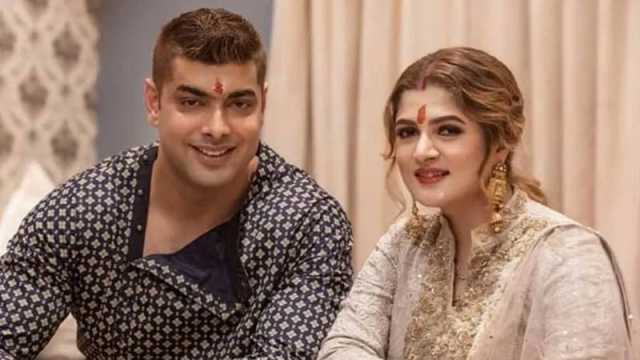 শ্রাবন্তীর সঙ্গে আইনি বিচ্ছেদের পর যা বললেন রোশন