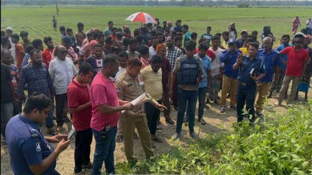 নিখোঁজের দু’দিন পর মাদ্রাসাশিক্ষকের লাশ উদ্ধার, দ্বিতীয় স্ত্রী ও শাশুড়িকে জিজ্ঞাসাবাদ