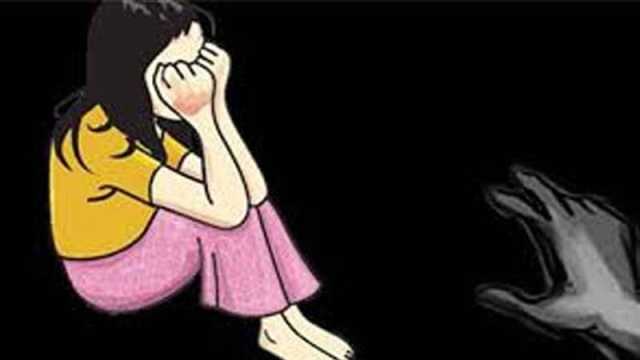 প্রথম শ্রেণির ছাত্রীকে ধর্ষণের পর শ্বাসরোধে হত্যা, ঝলসে দেওয়া হয় মুখ 