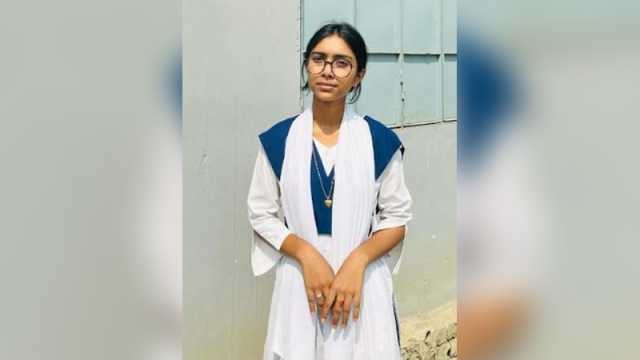 পরীক্ষা শেষে বাসায় ফেরার কিছুক্ষণ পর কক্ষে মিলল ছাত্রীর মরদেহ