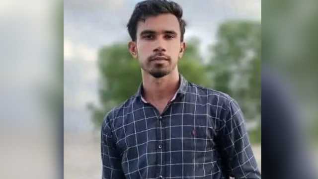 ট্রলারডুবিতে নিখোঁজ জামালের মরদেহ উদ্ধার