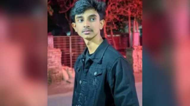 বন্ধুদের সঙ্গে ঘুরতে গিয়ে লাশ হয়ে ফিরল কিশোর