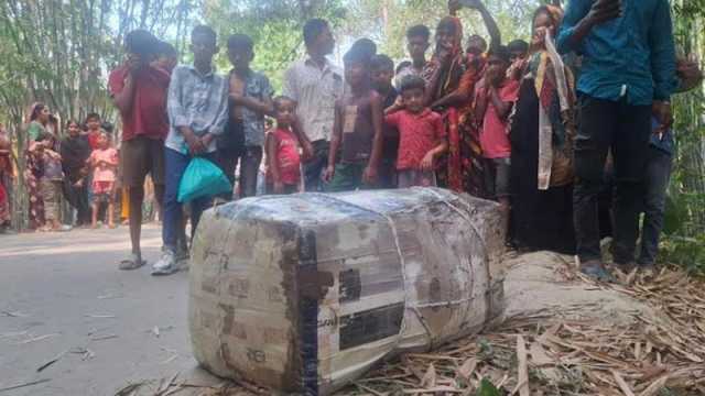 এসির কার্টনে মিলল নারীর রক্তাক্ত লাশ