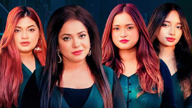 তিন কন্যাকে নিয়ে ডলি সায়ন্তনীর গান