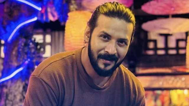 ঈদে সিনেমা মুক্তির প্রতিযোগিতা থেকে বেরিয়ে আসা উচিত: নিরব