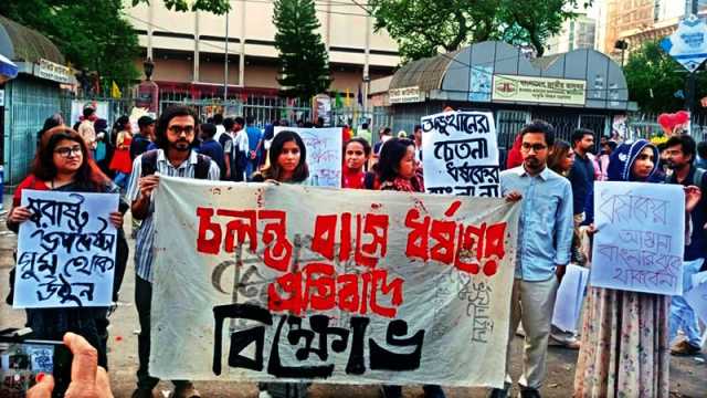 বাসে ডাকাতি-শ্লীলতাহানি: যে কারণে দেরিতে মামলা