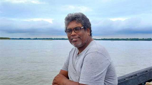 ‘ধর্ম অবমাননার’ অভিযোগে ট্রাস্টি নাহিদ হাসানের বিরুদ্ধে মামলা