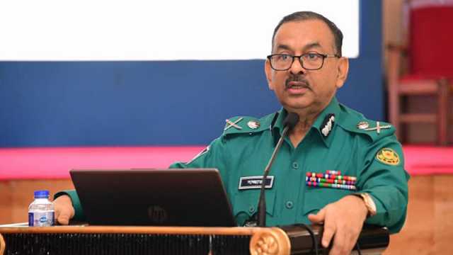 শহীদ মিনার ঘিরে চার স্তরের নিরাপত্তা বলয় 