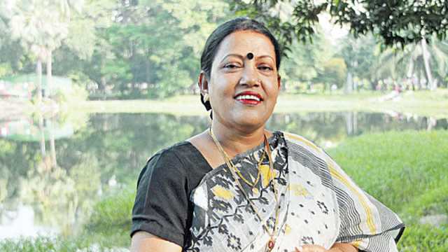 ফরিদা পারভীন আইসিইউতে