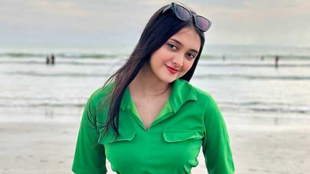 গান ও অভিনয়ের পারশা
