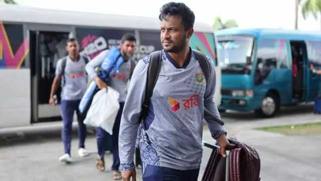 আলোচনায় থাকতেই কি সাকিবের দলবদল