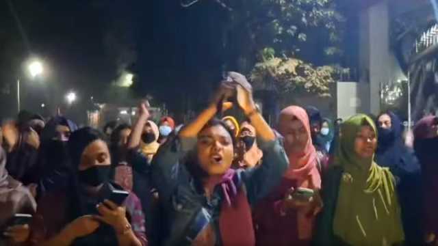 রেল ও সড়কপথ অবরোধের ডাক শিক্ষার্থীদের
