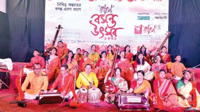 বসন্ত বাতাসে সুরের মায়া