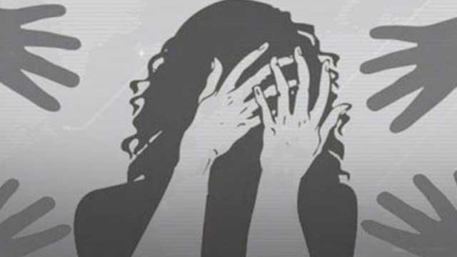 আইনি সহায়তা দেওয়ার কথা বলে নারীকে ধর্ষণের অভিযোগ
