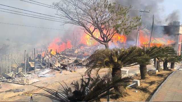 সাজেকে পুড়ে ছাই ৯৪ রিসোর্ট রেস্তোরাঁ দোকান