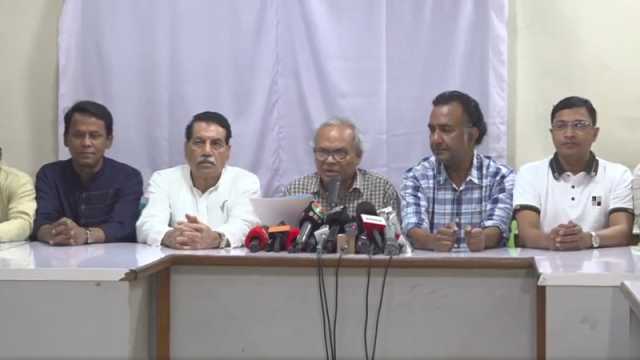 বিএনপির নাম ভাঙিয়ে সন্ত্রাস করলে কেউ রেহাই পাবে না: রিজভী