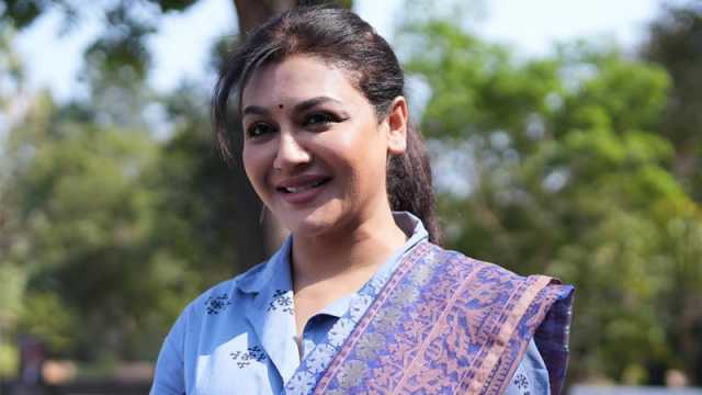 জয়ার চোখে নিজের সেরা পাঁচ সিনেমা