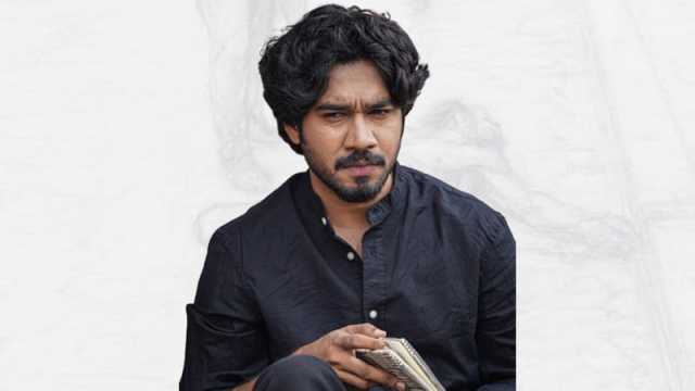 ক্ষোভ প্রকাশ করে খায়রুল বাসার বললেন, তাদের ওপর আল্লাহর গজব পরুক