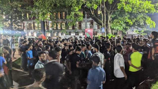 রাজনীতি নিষিদ্ধ চুয়েটে ছাত্রদলের কমিটি ঘোষণা, শিক্ষার্থীদের বিক্ষোভ