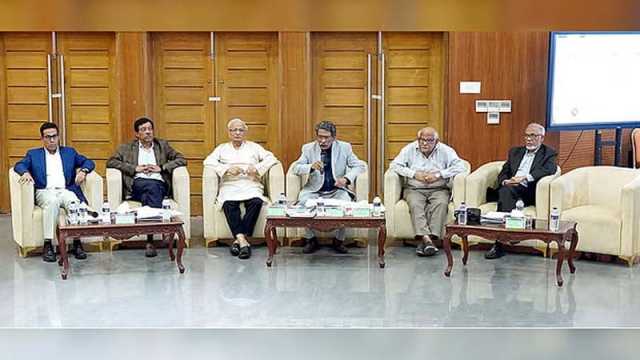 বিভাগীয় পর্যায়ে হাইকোর্টের স্থায়ী বেঞ্চ প্রতিষ্ঠায় ঐকমত্য হয়েছে: আলী রীয়াজ