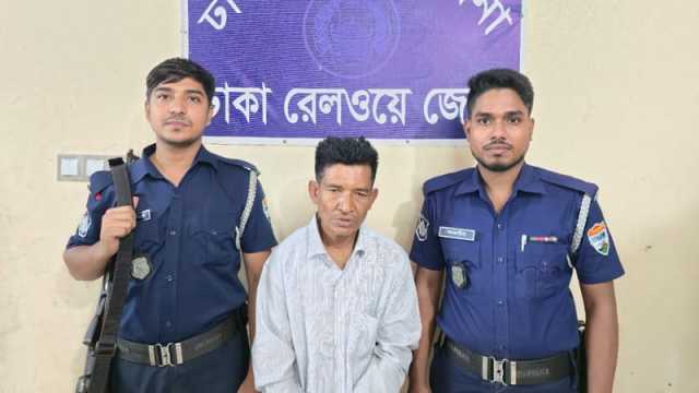 কমলাপুর থেকে গ্রেপ্তার জেল পালানো আসামি
