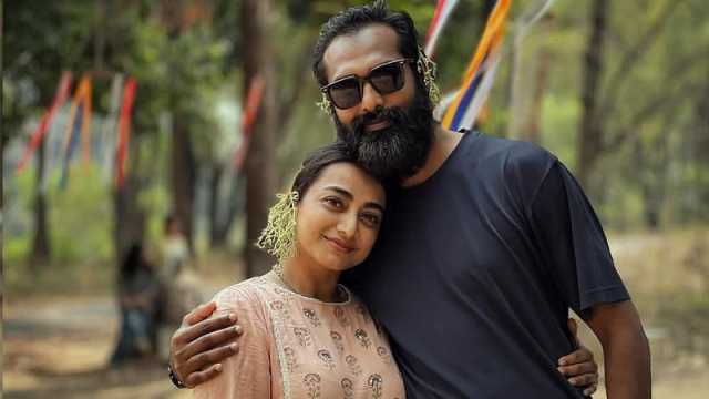 বিবাহবার্ষিকীতে অর্ষা বললেন, আমাদের প্রেম জ্ঞানের মতো গভীর হোক