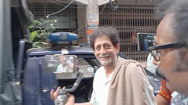 অর্থনীতিবিদ আবুল বারকাত কারাগারে