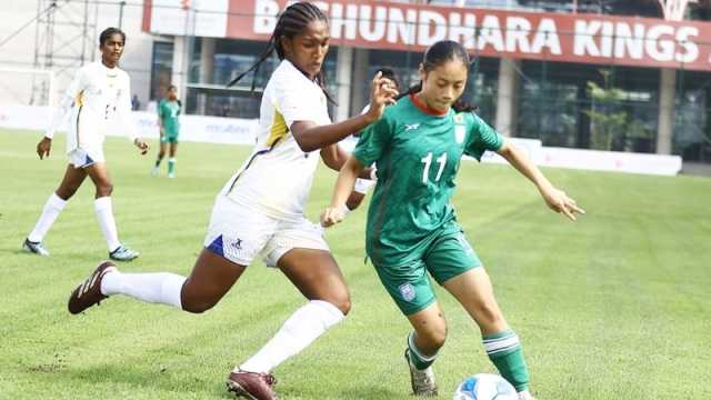 সাগরিকার হ্যাটট্রিক, শ্রীলঙ্কাকে গোলবন্যায় ভাসাল বাংলাদেশ 