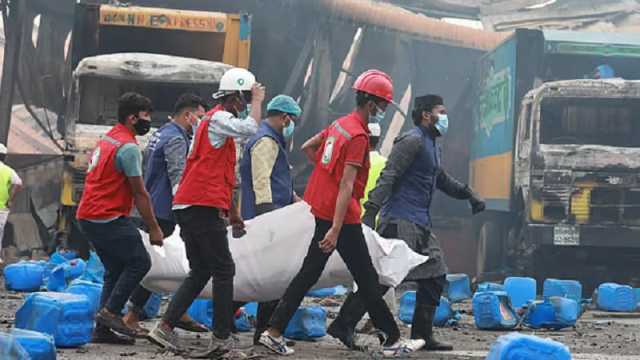 কর্মস্থলে দুর্ঘটনায় ছয় মাসে মৃত্যু ৪২২ শ্রমিকের