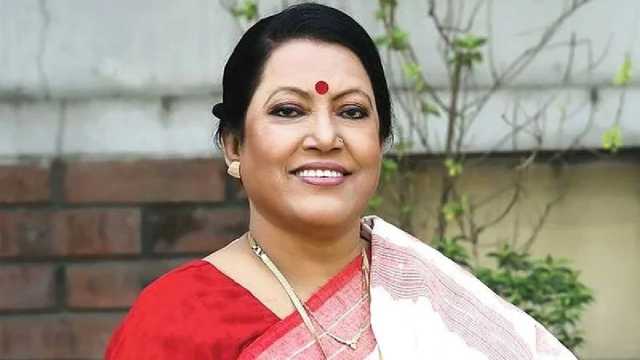গুরুতর অসুস্থ ফরিদা পারভীন,আইসিইউর খরচ যোগাতে পারছে না পরিবার