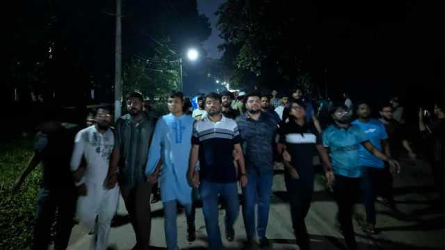 মিটফোর্ডে ব্যবসায়ীকে হত্যার প্রতিবাদে জাবিতে বিক্ষোভ 