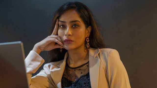 অনুদান কমিটি থেকে নাম প্রত্যাহার করেছেন মম