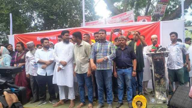 নির্যাতন হলে সীমান্ত অভিমুখে লংমার্চ দিতে বাধ্য হব: নাহিদ ইসলাম