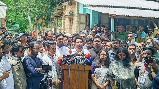 জুলাই সনদ নিয়ে টালবাহানা বরদাস্ত করা হবে না: নাহিদ ইসলাম