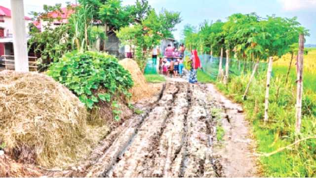 আশ্রয়ণের ঘর বিক্রি অনেকের