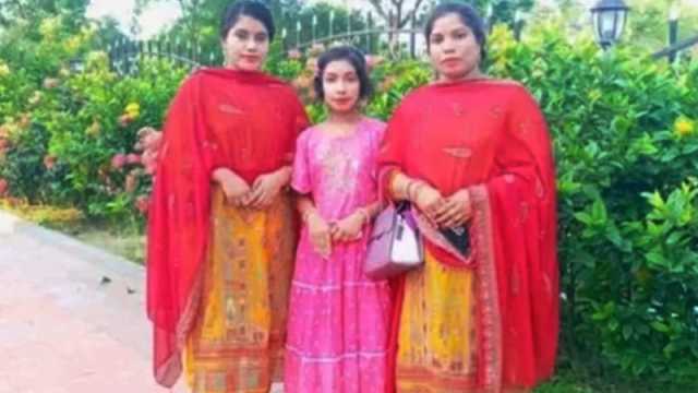 নৌভ্রমণে গিয়ে নৌকাডুবে দুই মেয়ের মৃত্যু, সাঁতরে বেঁচে ফিরে নির্বাক বাবা-মা  