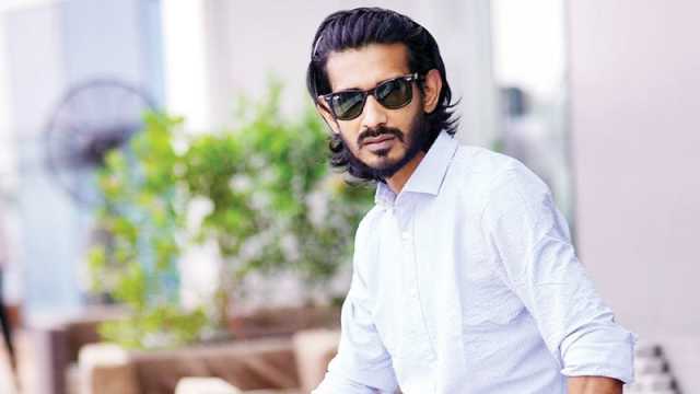 প্যানেলে গাঁথা পিয়ালের স্বপ্ন