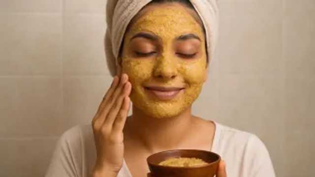 বর্ষাকালে ত্বক ভালো থাকবে কোন ফেসপ্যাক ব্যবহারে 