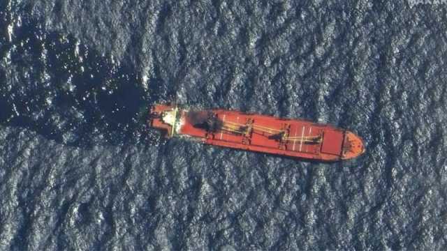 লোহিত সাগরে জাহাজ ডুবাল হুতি