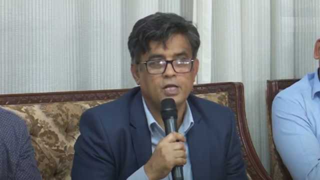 ডিসেম্বরের মধ্যে নির্বাচনের প্রস্তুতি নেওয়ার নির্দেশ প্রধান উপদেষ্টার