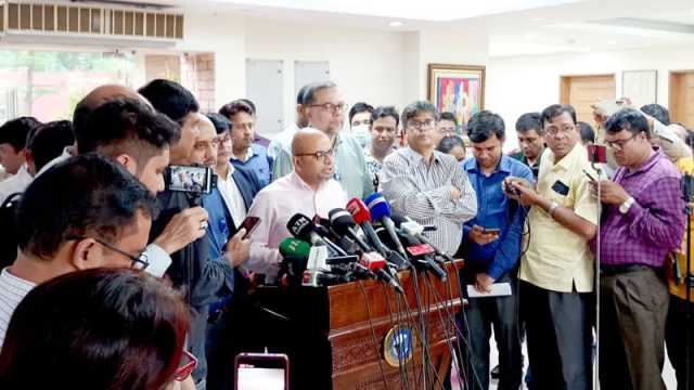 টেলিযোগাযোগ লাইসেন্স নিয়ে মাফিয়াদের রোষানলে পড়েছি: ফয়েজ আহমদ তৈয়্যব