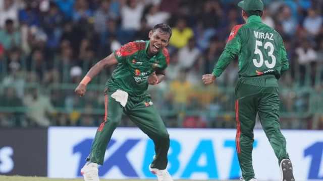 নিশাঙ্কাকে ফেরালেন তানভীর