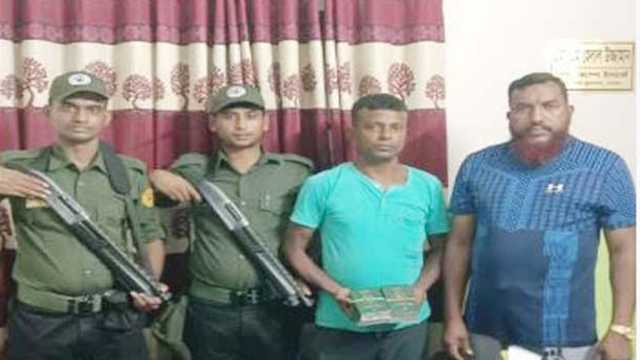 বেনাপোলে ২০টি বাংলাদেশি পাসপোর্টসহ ভারতীয় ট্রাকচালক আটক