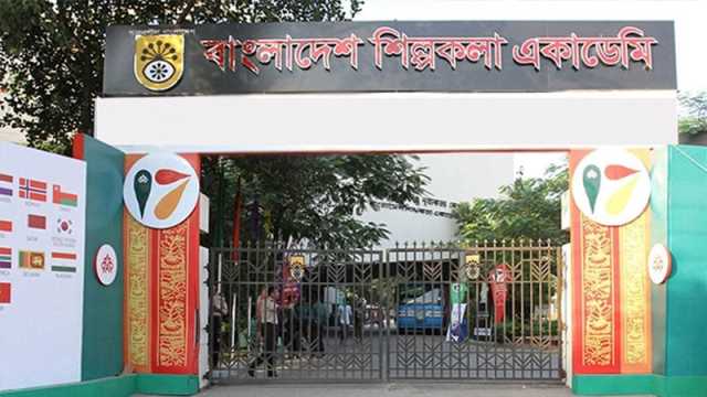 মহাপরিচালক নেই, চার মাস ধরে শিল্পচর্চায় ভাটা
